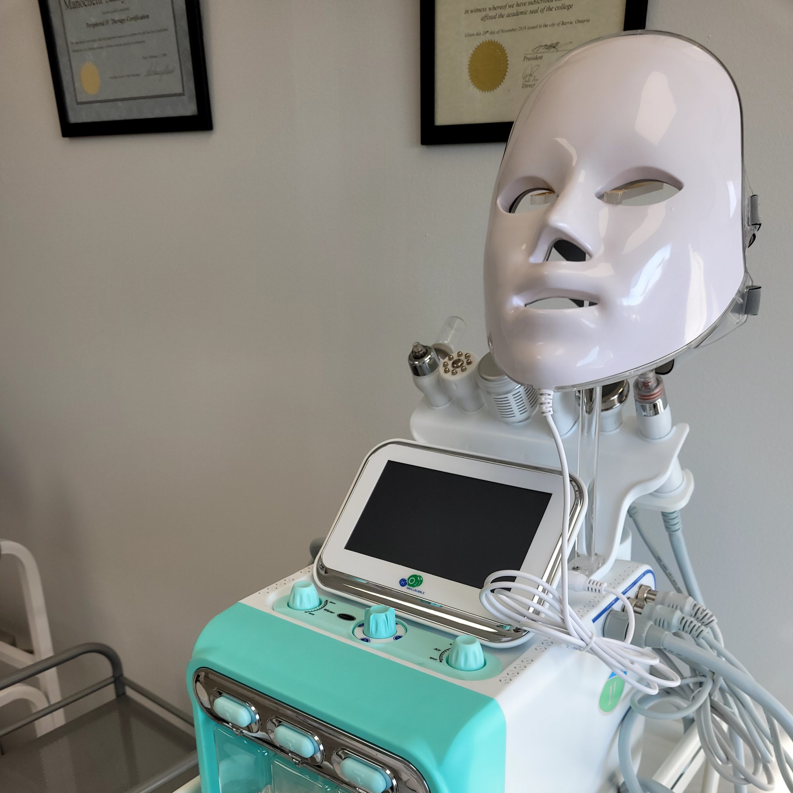 Simcoe Cosmetic - Med Spa & Tattoo Removal Clinic in Barrie & Ontario.